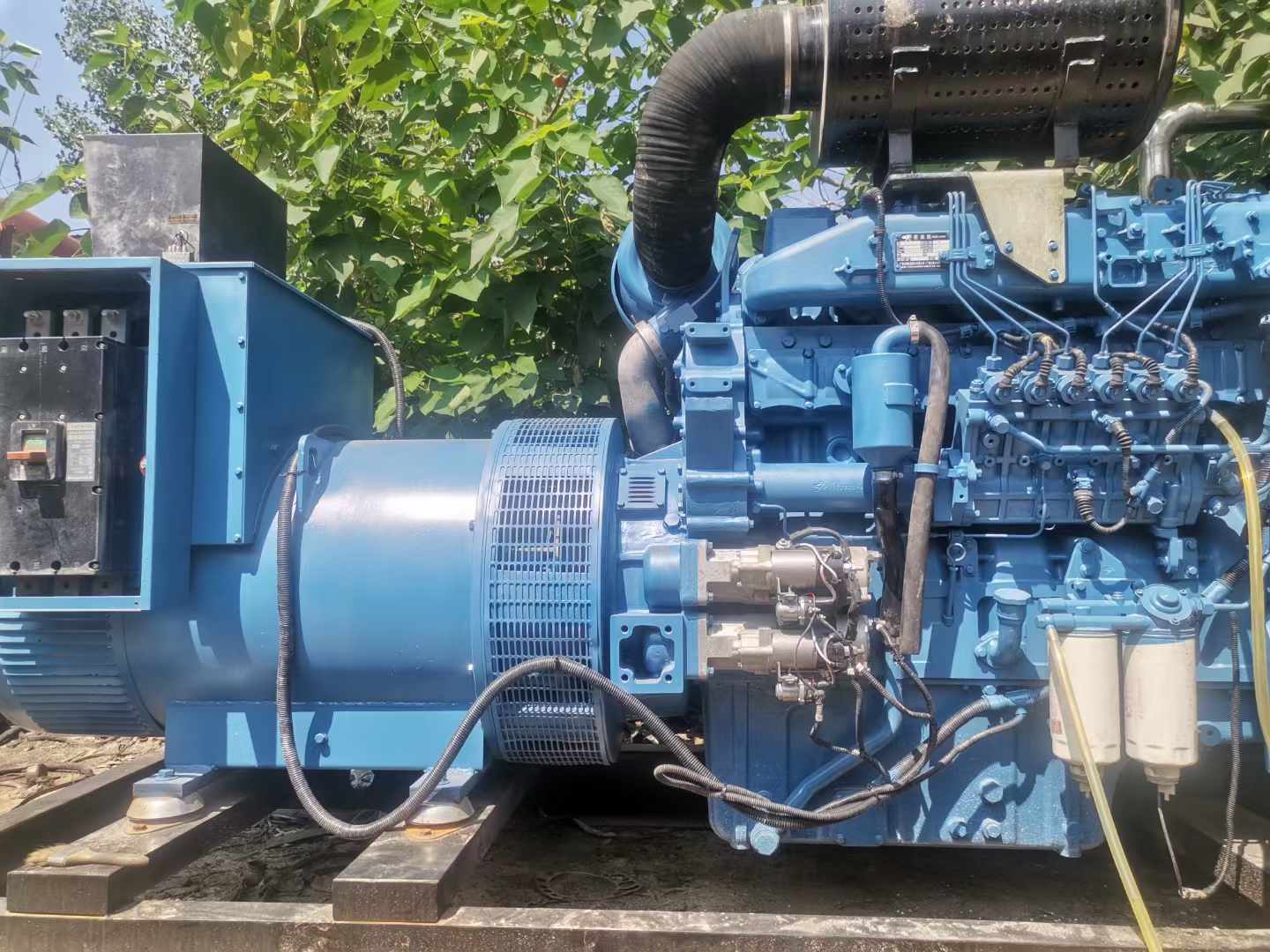 南朗镇详细说明降低 800kW 柴油发电机输出电流波动的方法